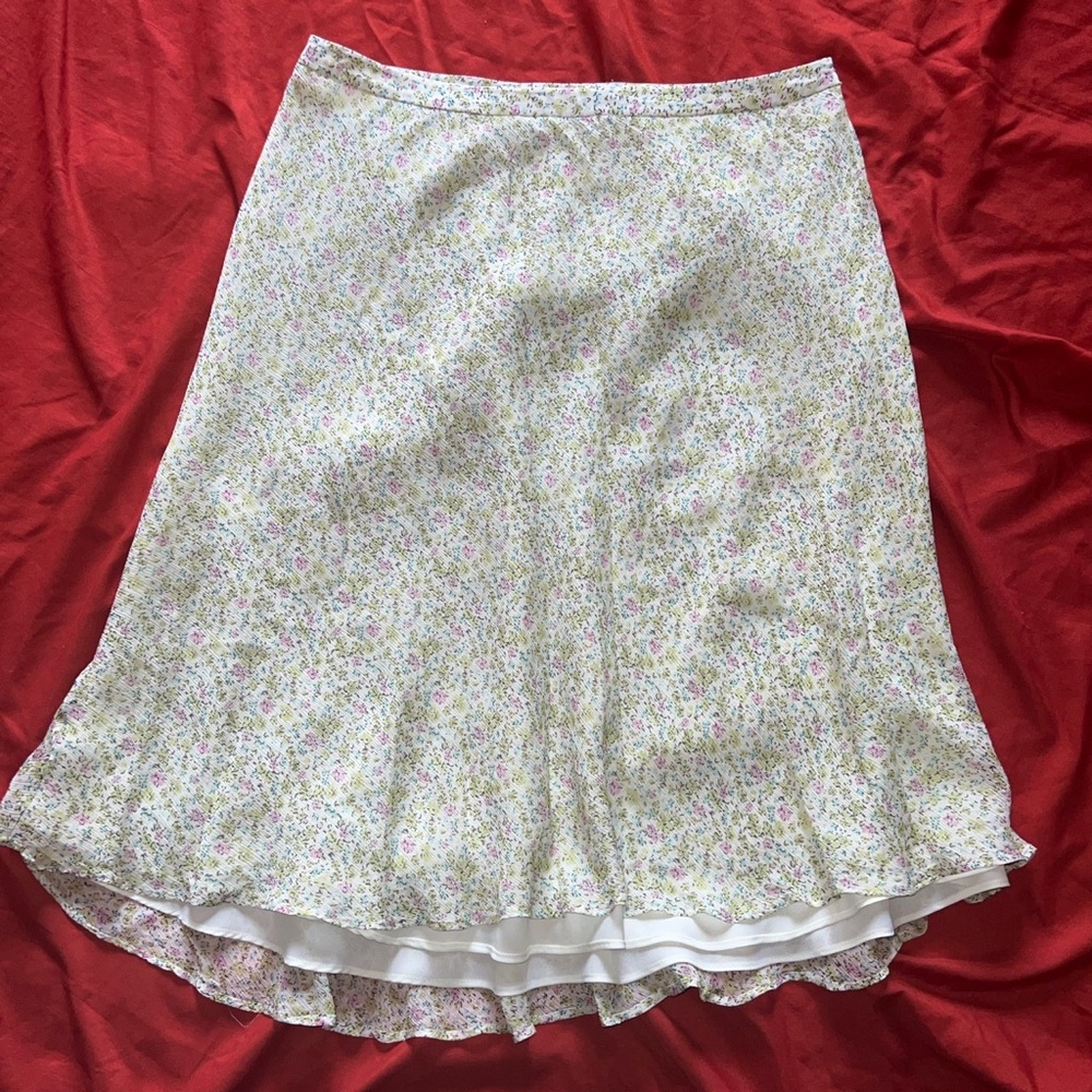 Kate Hill Silk Skirt 
Size 12